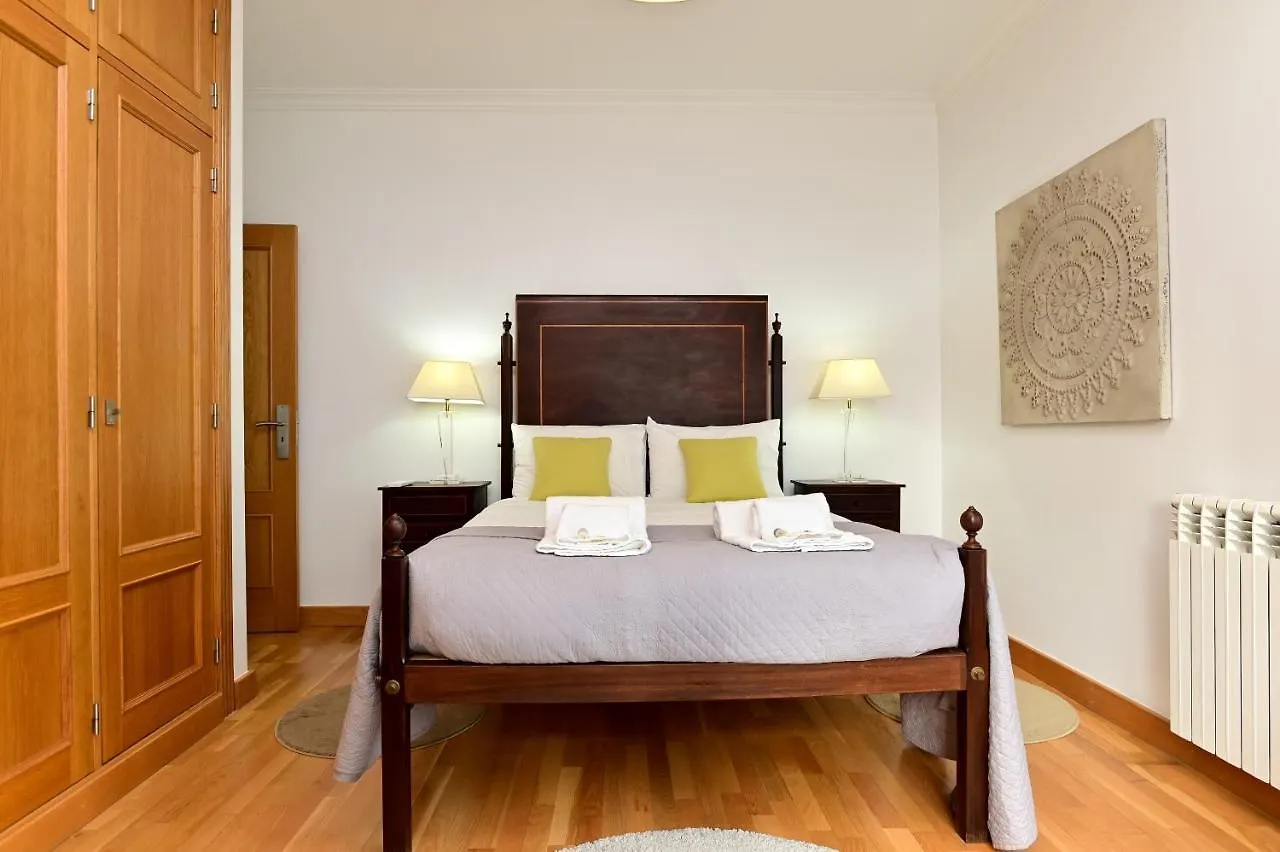 Columbano Garden, Family Apartment Lisbon