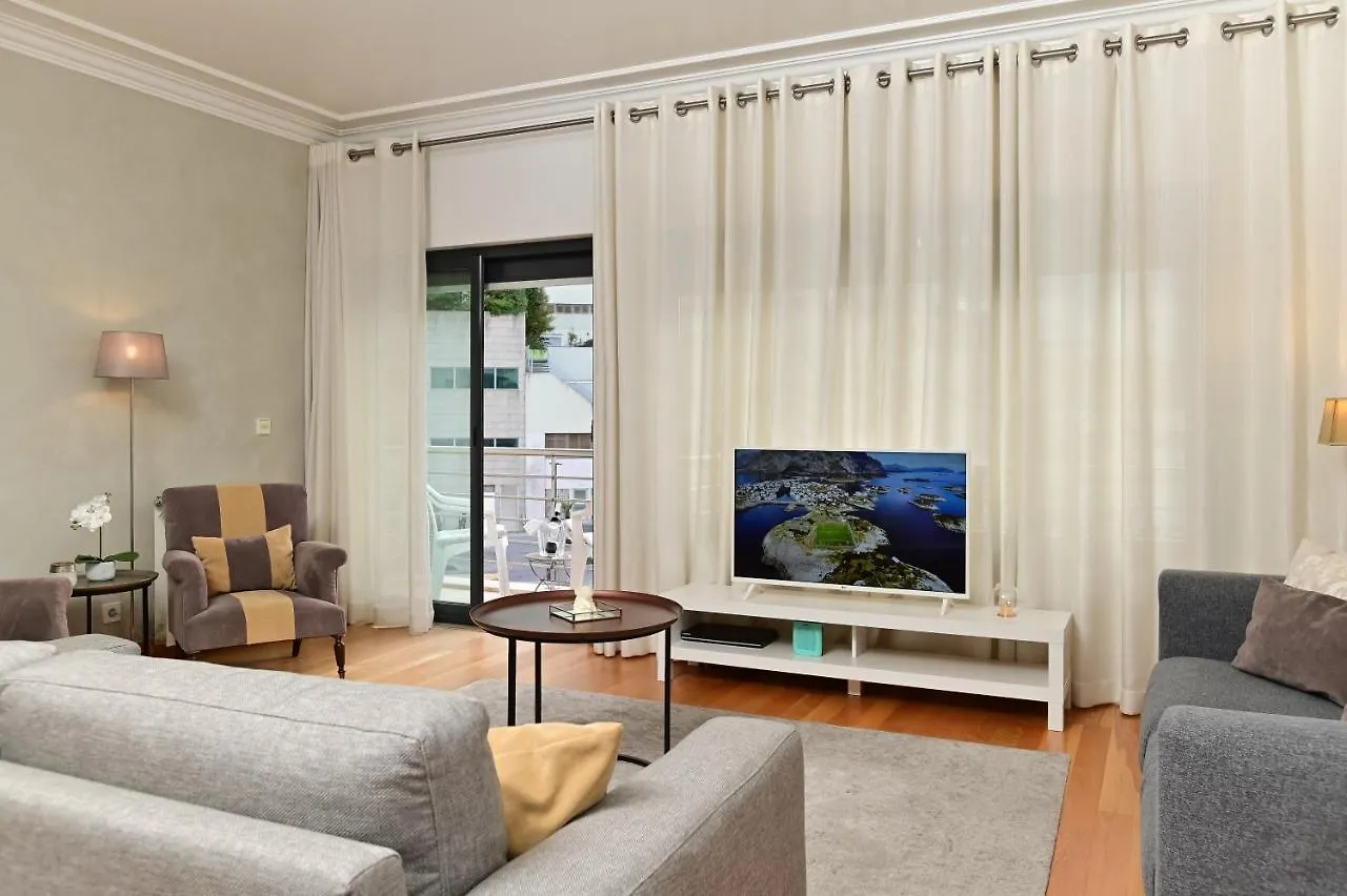 ליסבון Columbano Garden, Family Apartment