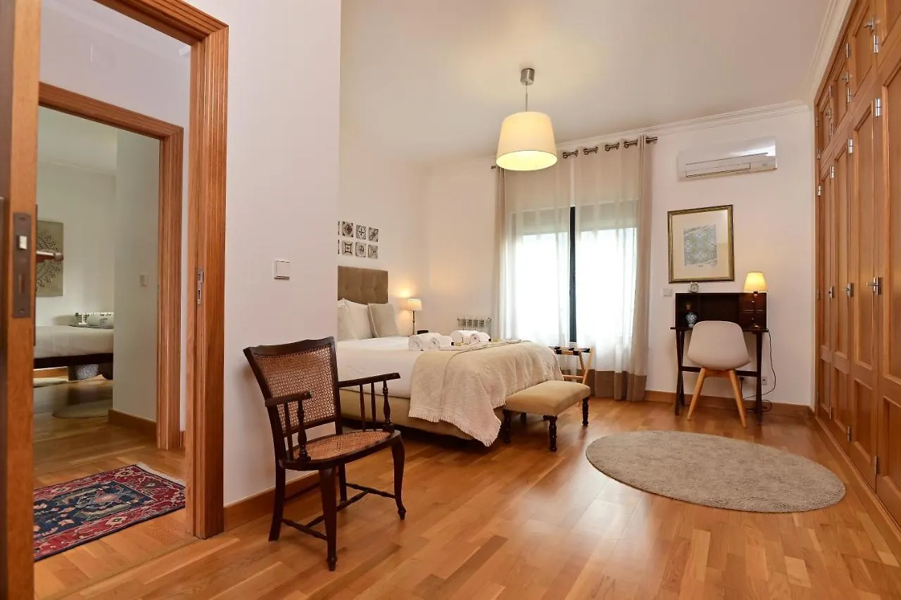 ליסבון Columbano Garden, Family Apartment